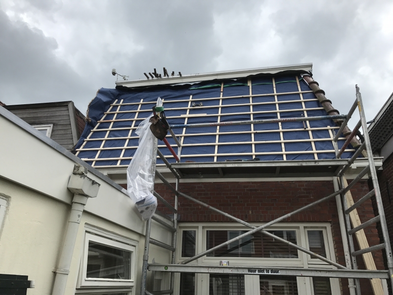 Dak renovatie in opdracht van Bouwonderhoud Slotegraaf ( Peize )